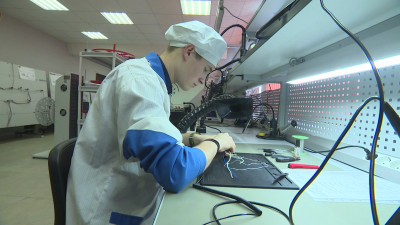 Александр Беглов: Петербург и Ленинградская область формируют единый рынок труда, вместе наводят порядок в сфере миграции и минимизируют нелегальную занятость