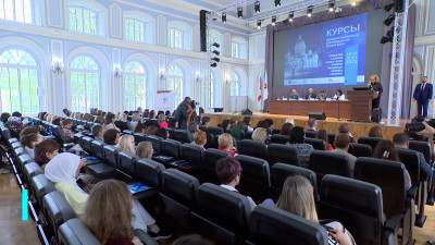 Александр Беглов: «Летняя школа» Петербурга обучит преподавателей русского языка из 29 стран