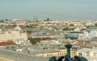 В 2025 году в Петербурге отремонтируют более 460 крыш
