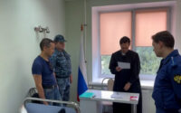 Водителя, сбившего двух женщин на остановке в Красном Селе, арестовали до октября 2025 года