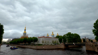 В Петербурге объявили «желтый» уровень погодной опасности из-за грозы
