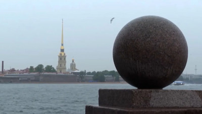 Петербуржцев предупредили о ливнях, грозах и ветре 5 августа