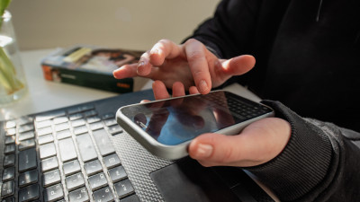 В России с 1 августа 2025 года введена возможность отказаться от массовых SMS-рассылок
