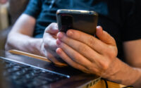 В России хотят запретить смену IMEI-номеров телефонов для борьбы с мошенниками